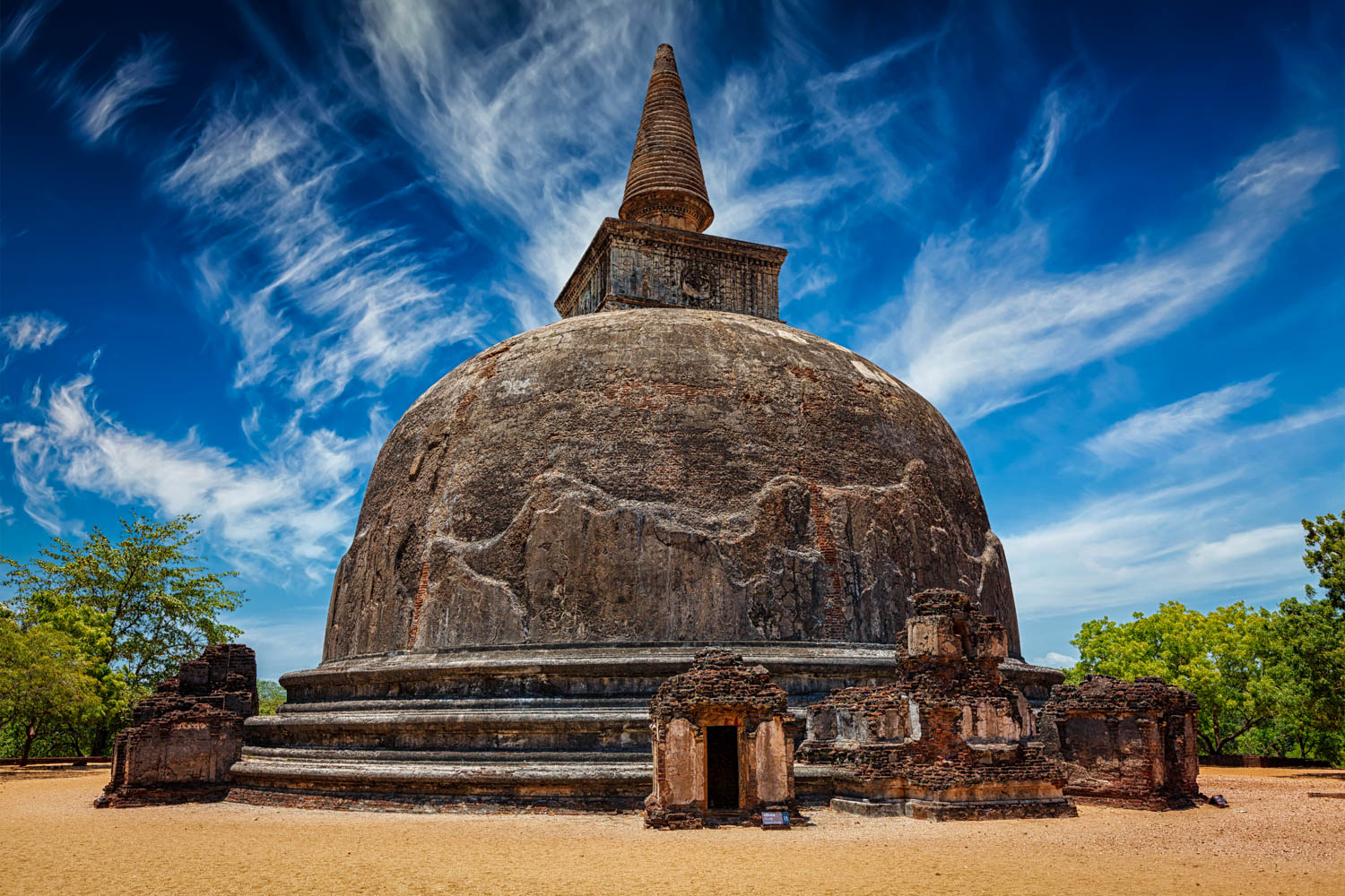 Polonnaruwa view 4